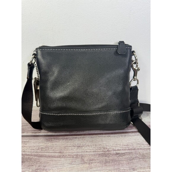 Coach Park Leather Swingpack F49170 Black Shoulder Crossbody Bag Messenger - Picture 16 of 16